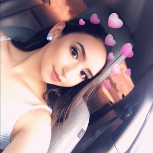 Meet your Posher, Stephanie